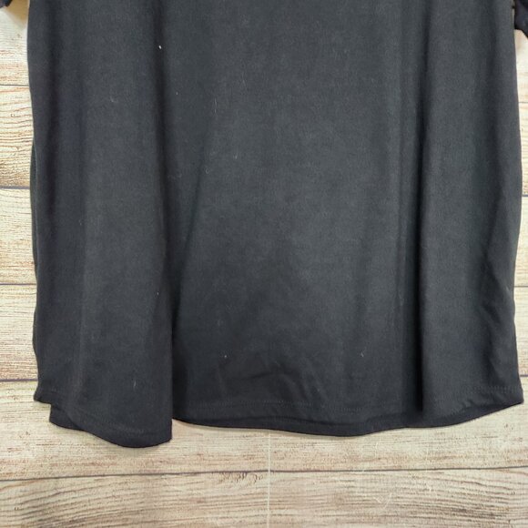 NWOT Friends Pivot Pivot Pivot Licensed Adult T-Shirt Size 2X Black Colorful - Picture 9 of 9